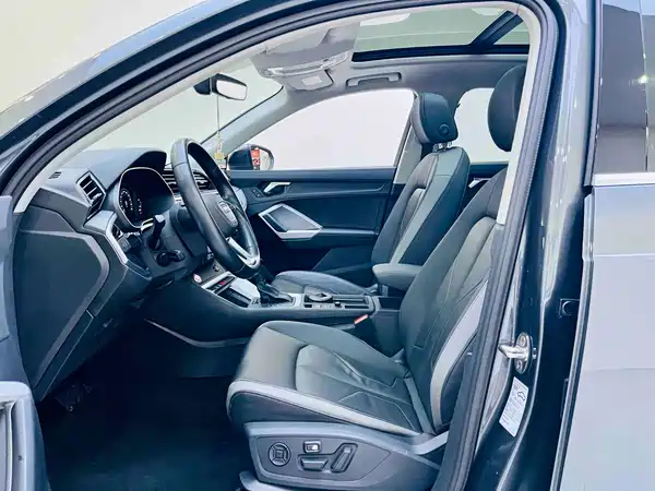 Audi Q3 2021