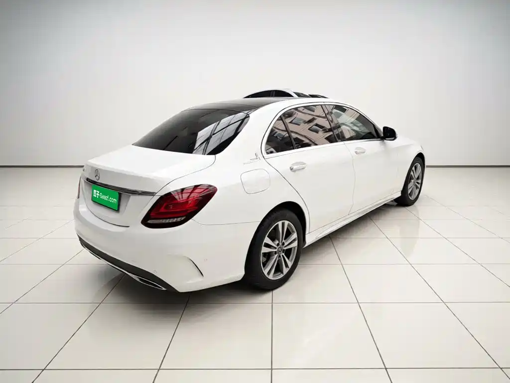 Mercedes-Benz C-Class 2021 — фото 4