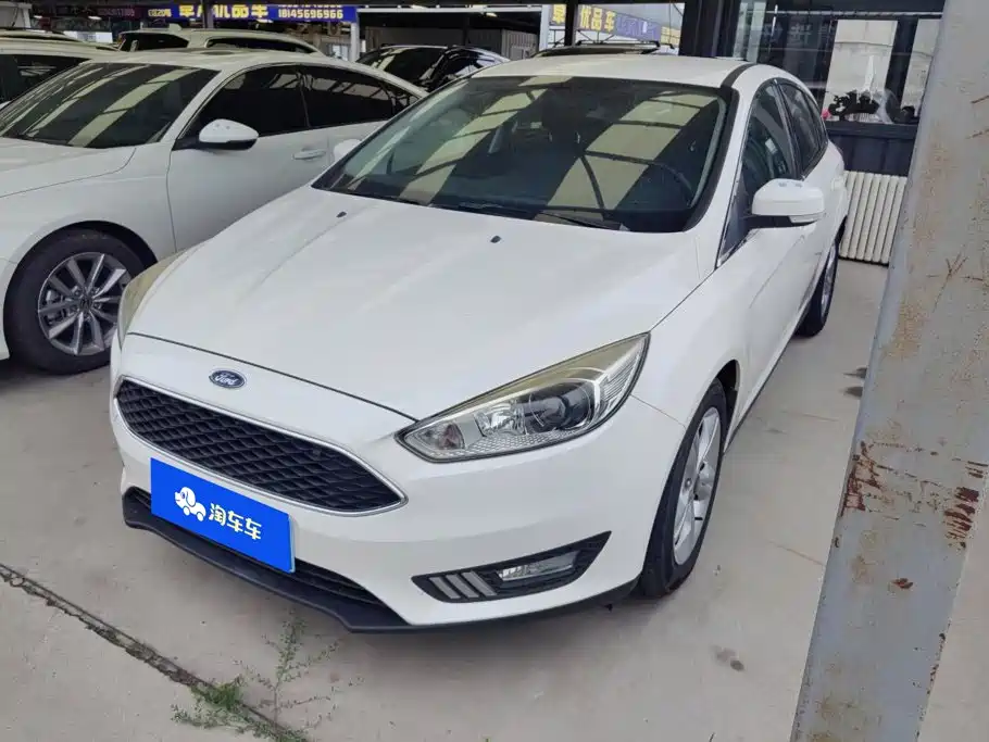 Ford Focus 2016 — фото 1