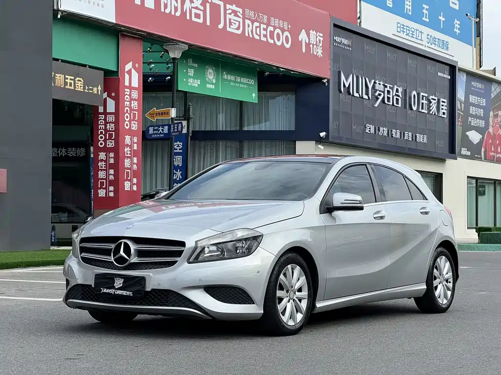 Mercedes-Benz A-Class 2014