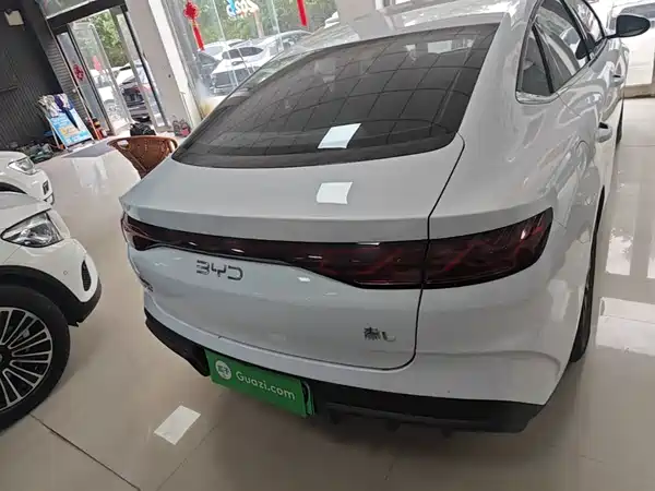 BYD Qin L 2024