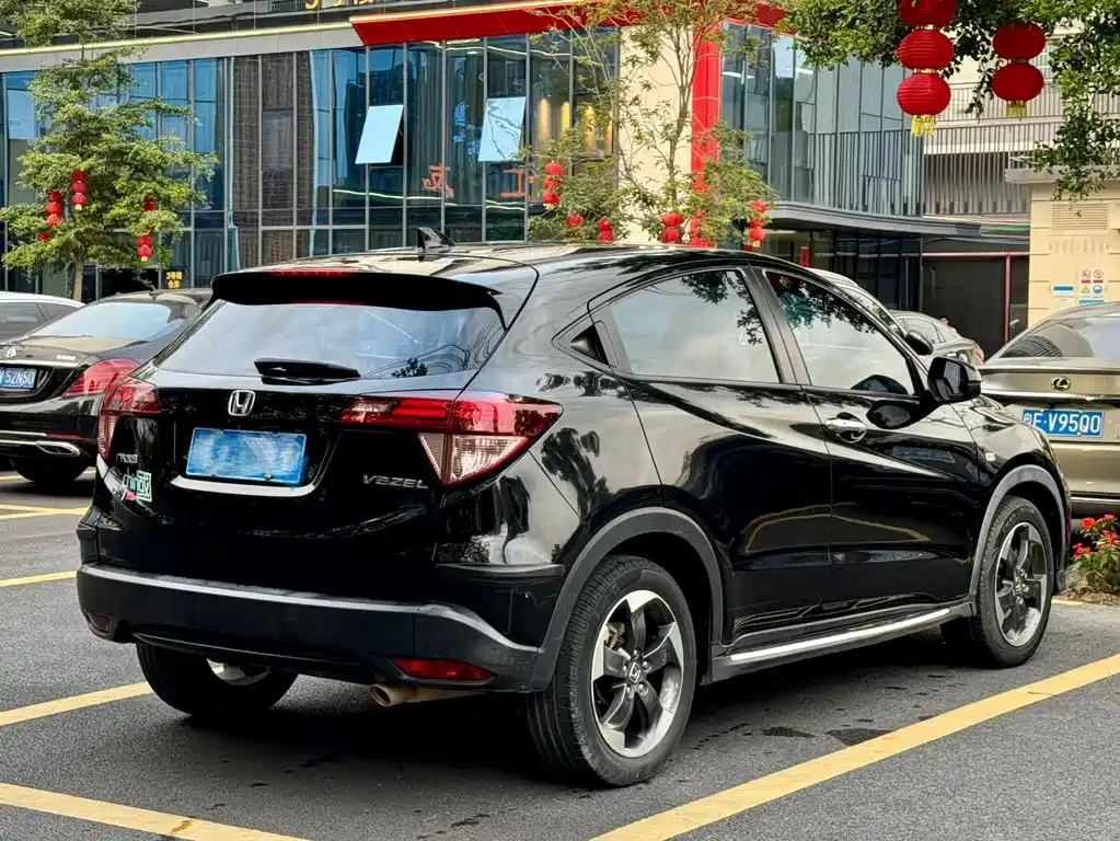 Honda Vezel 2017 — фото 13