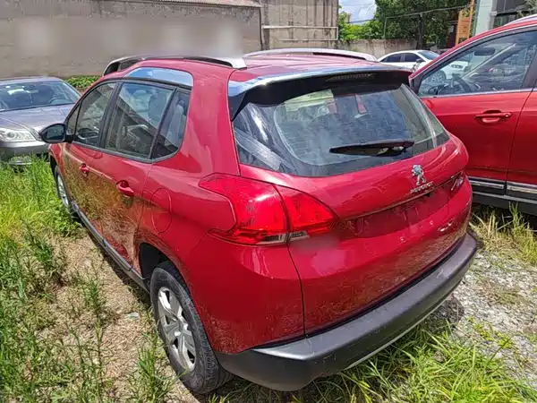 Peugeot 2008 2016