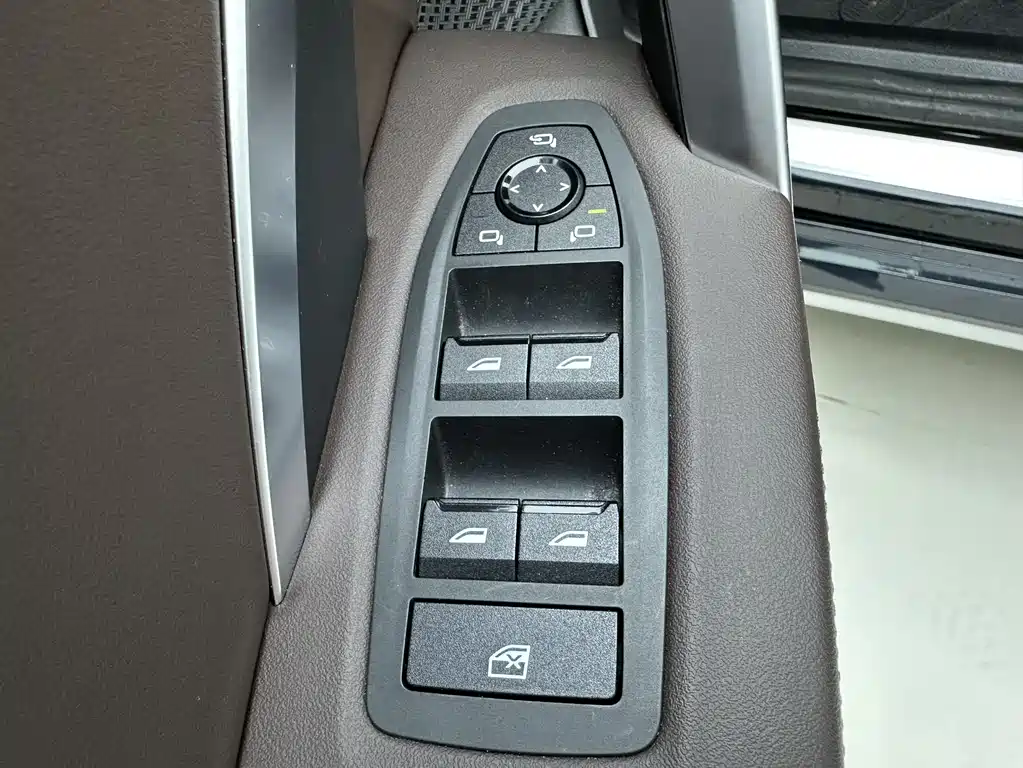 BMW X1 2023 — фото 17