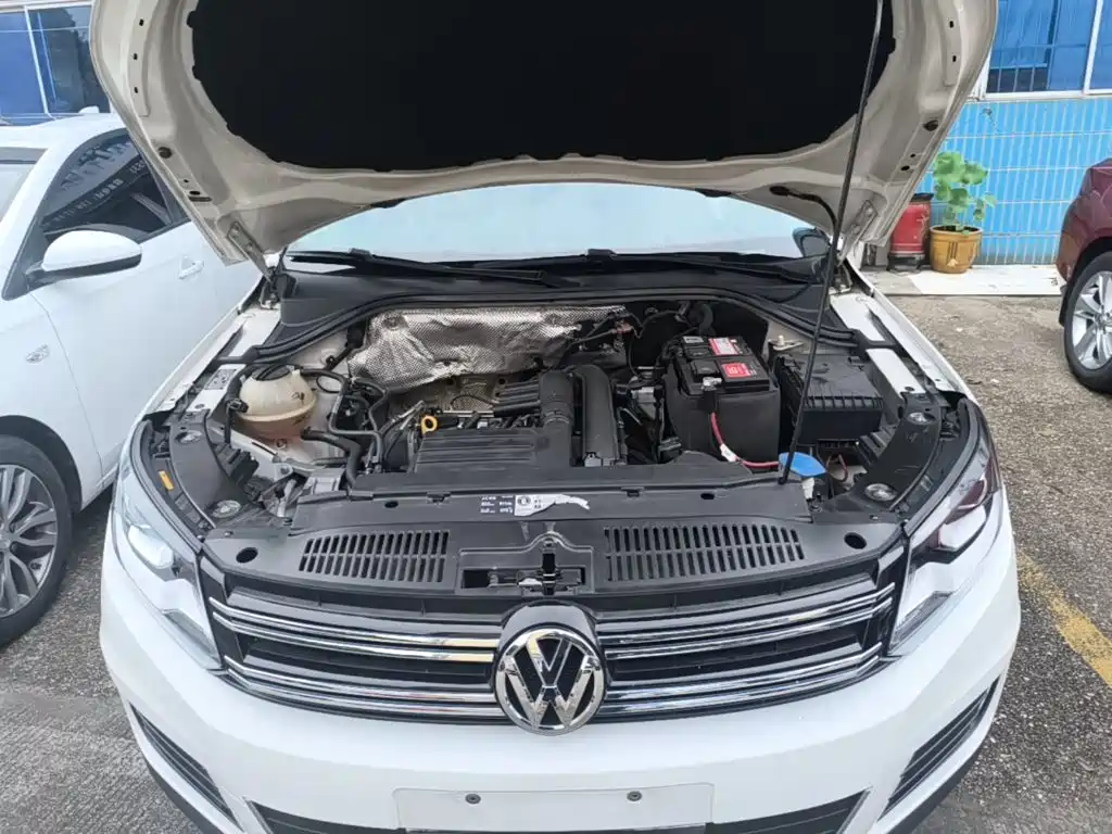 Volkswagen Tiguan 2018 — фото 20