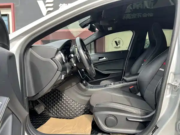 Mercedes-Benz A-Class 2013