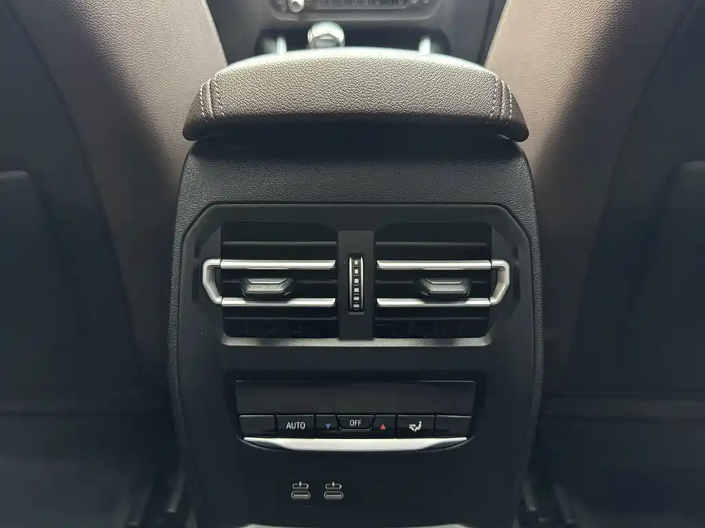 BMW 3 Series 2020 — фото 15