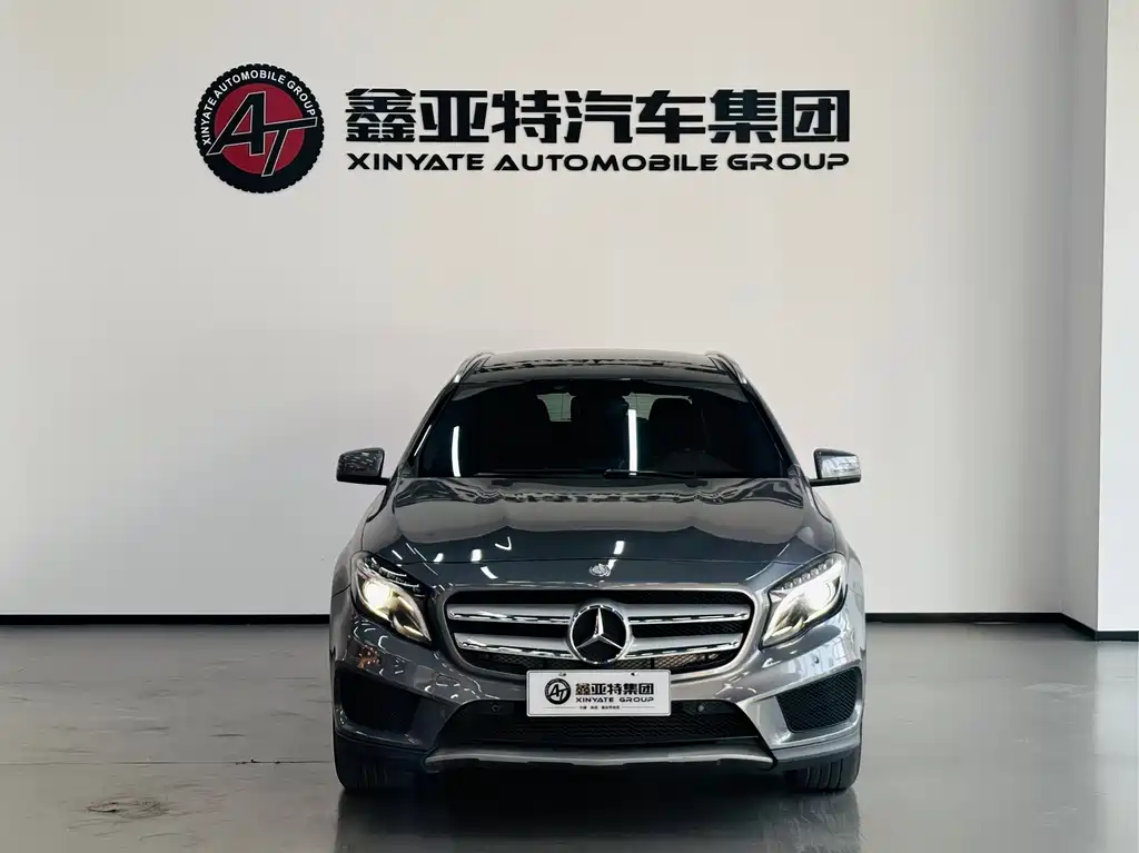 Mercedes-Benz GLA 2015
