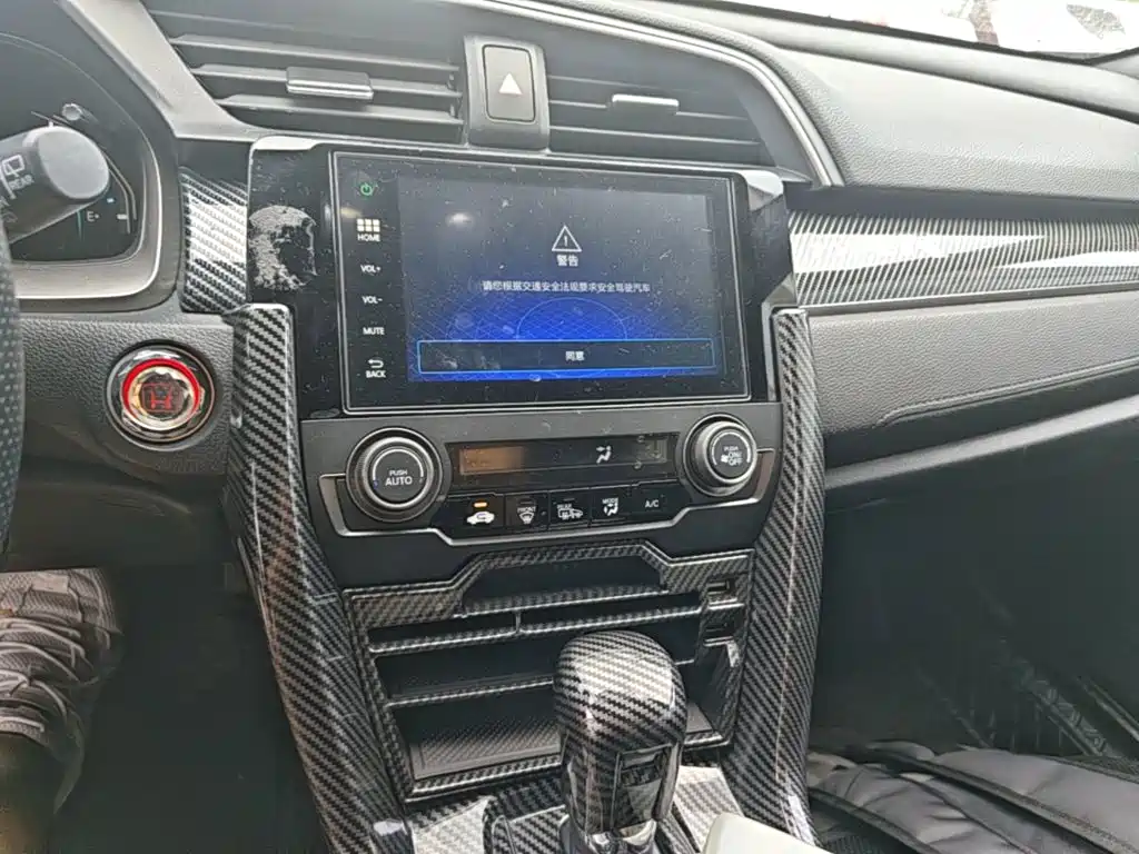 Honda Civic 2021 — фото 13