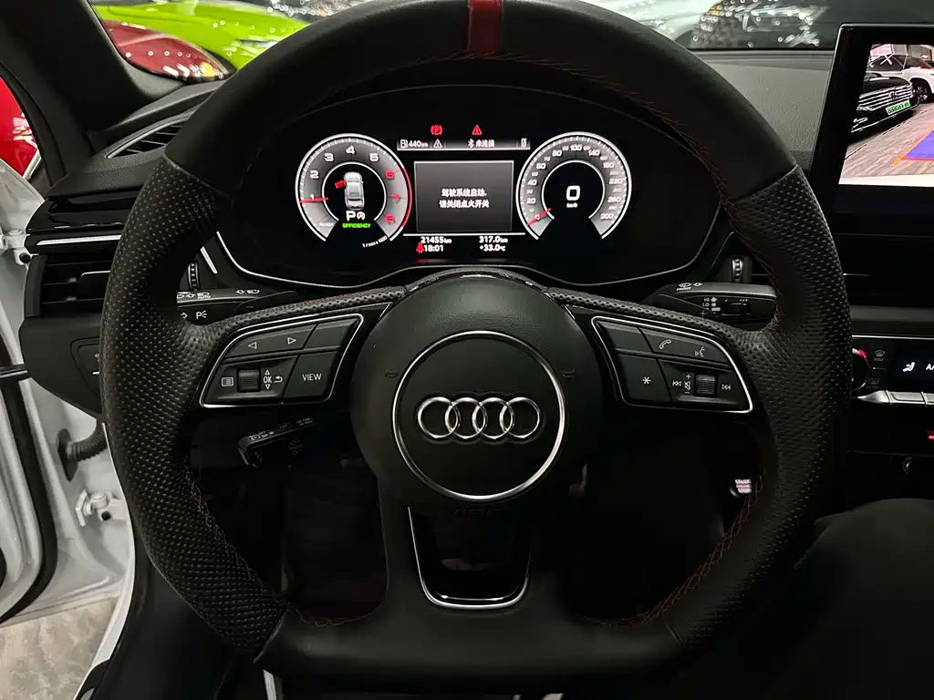 Audi A4L 2025 — фото 10