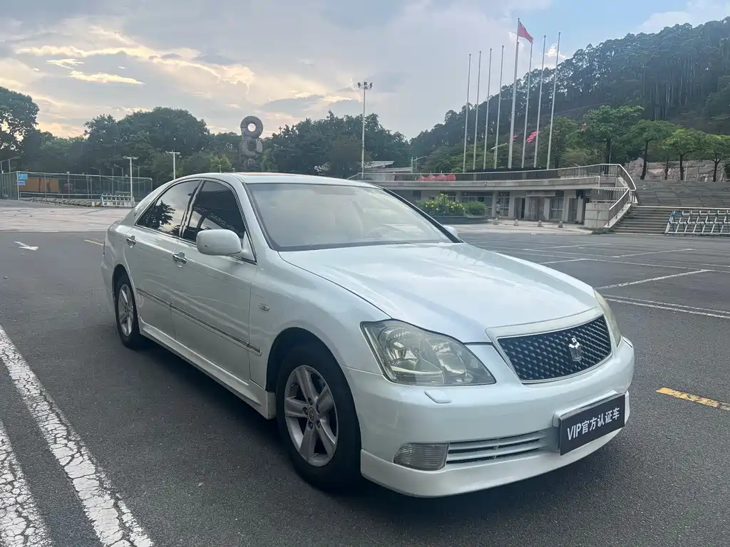 Toyota Crown 2008