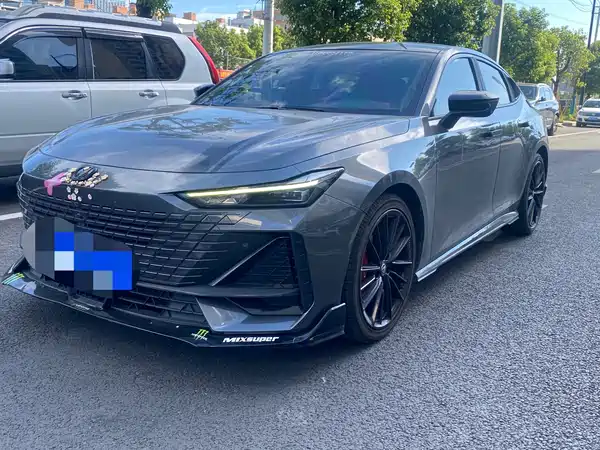 Changan UNI-V 2022
