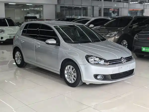 Volkswagen Golf 2010