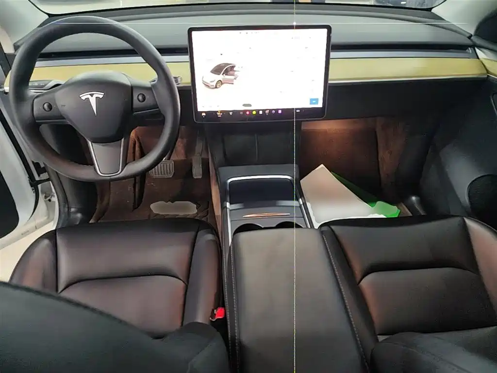Tesla Model Y 2023 — фото 10