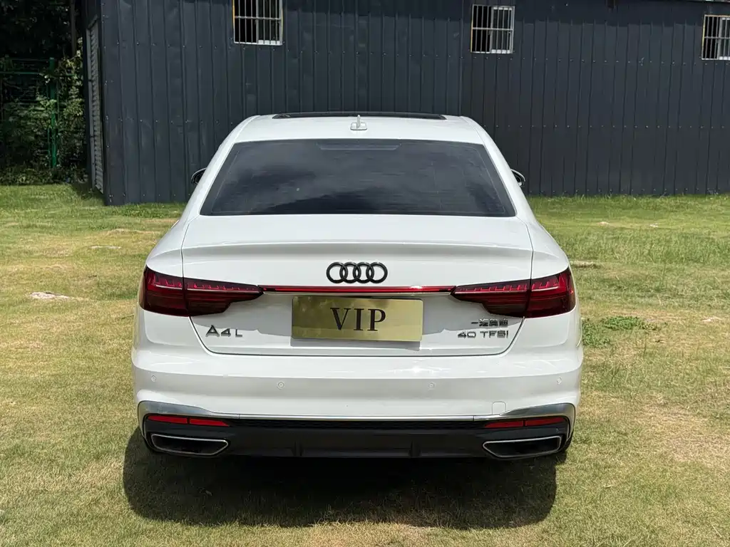 Audi A4L 2022