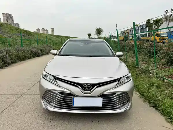Toyota Camry 2018