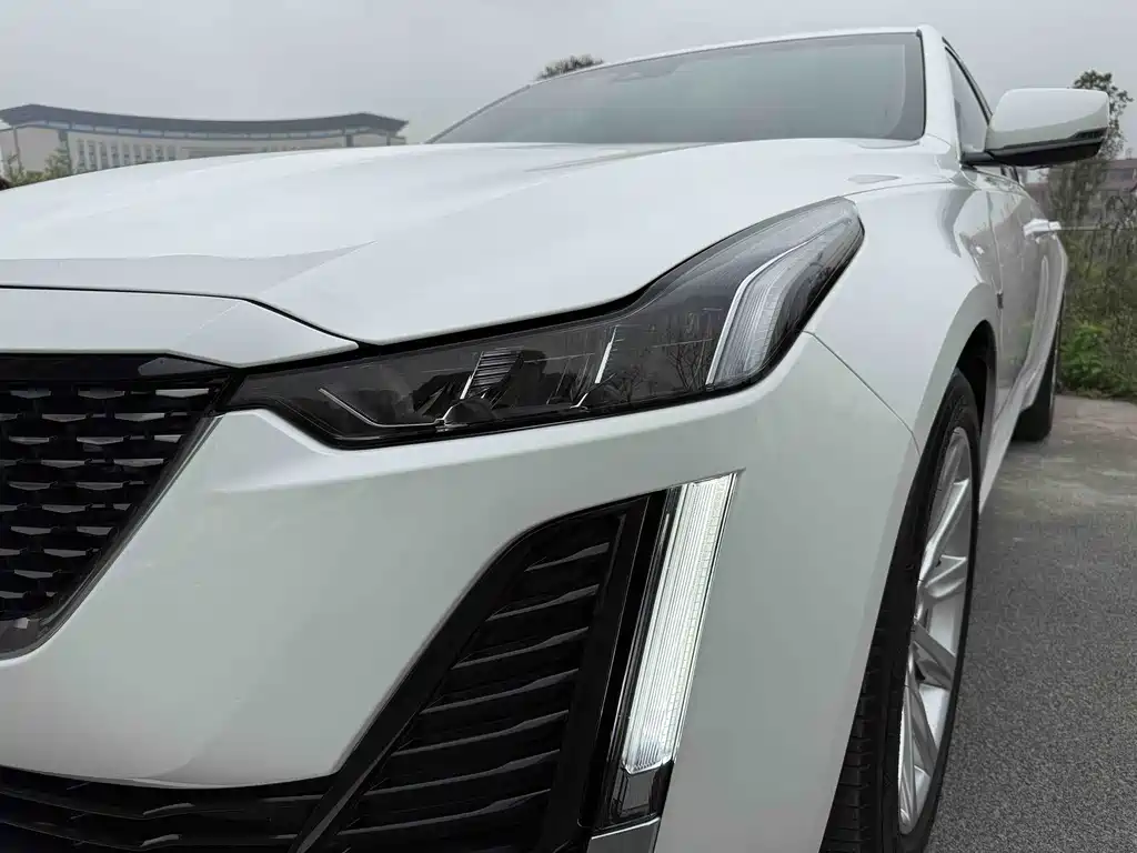 Cadillac CT5 2020 — фото 31