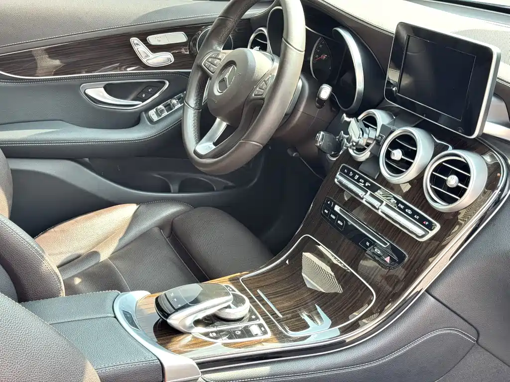 Mercedes-Benz GLC 2017