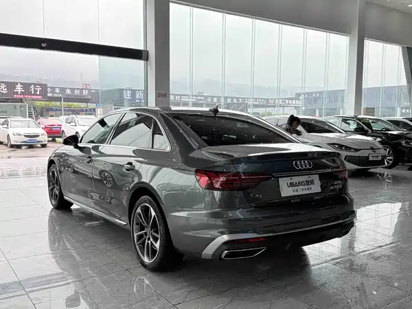 Audi A4L 2024
