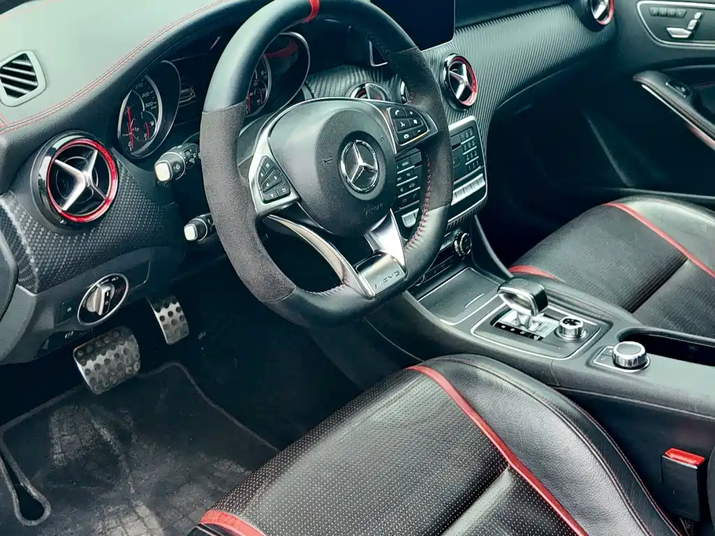 Mercedes-Benz A-Class AMG 2016 — фото 22