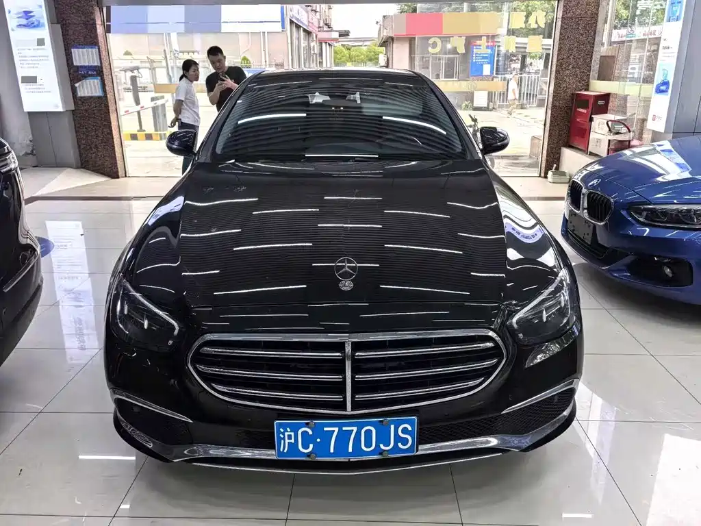 Mercedes-Benz E-Class 2021
