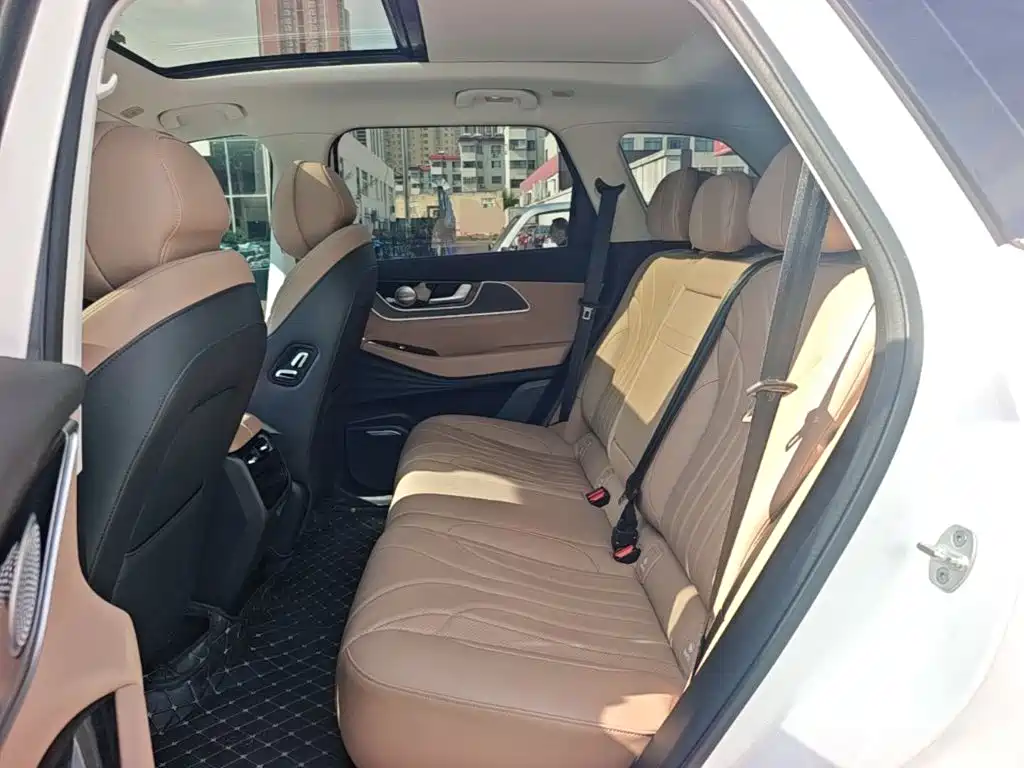 Chery Tiggo 8L 2025 — фото 17