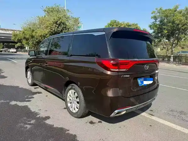 GAC Trumpchi M8 2018