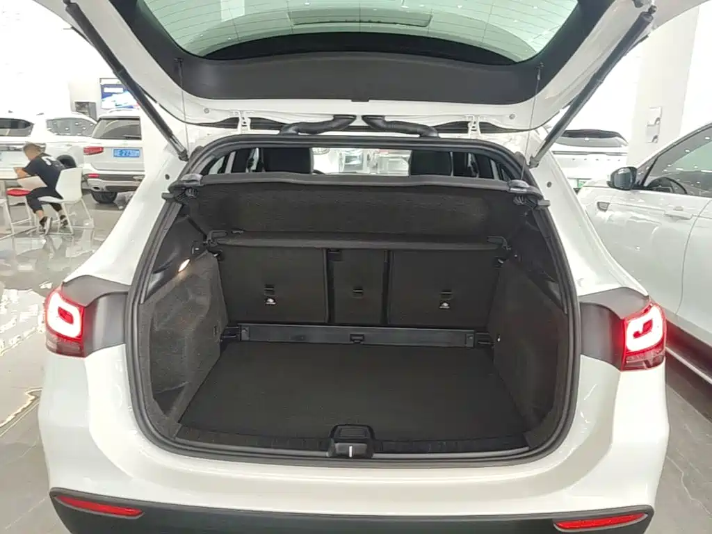 Mercedes-Benz GLA 2022 — фото 19