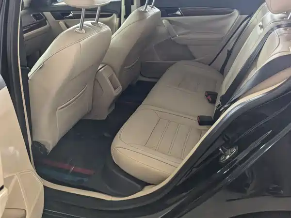 Volkswagen Lavida 2013