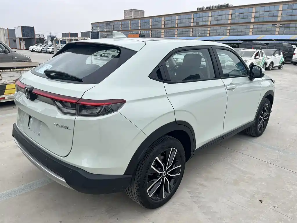 Honda Vezel 2026 — фото 15