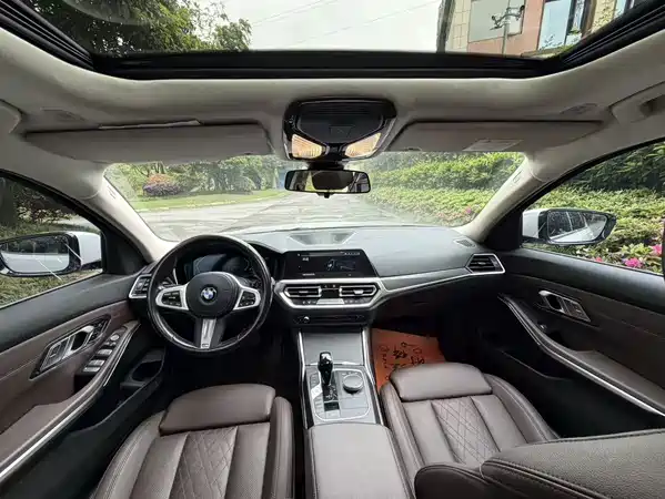 BMW 3 Series 2022