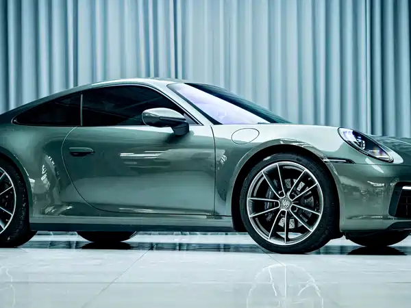 Porsche 911 2023