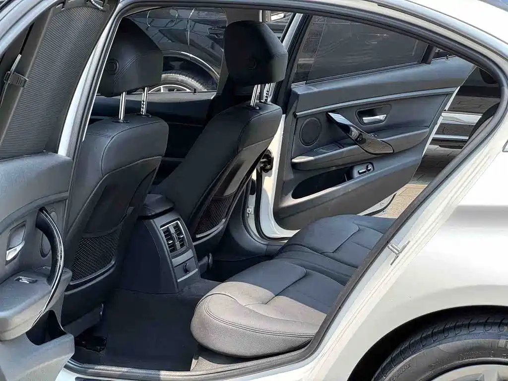 BMW 3 Series 2017