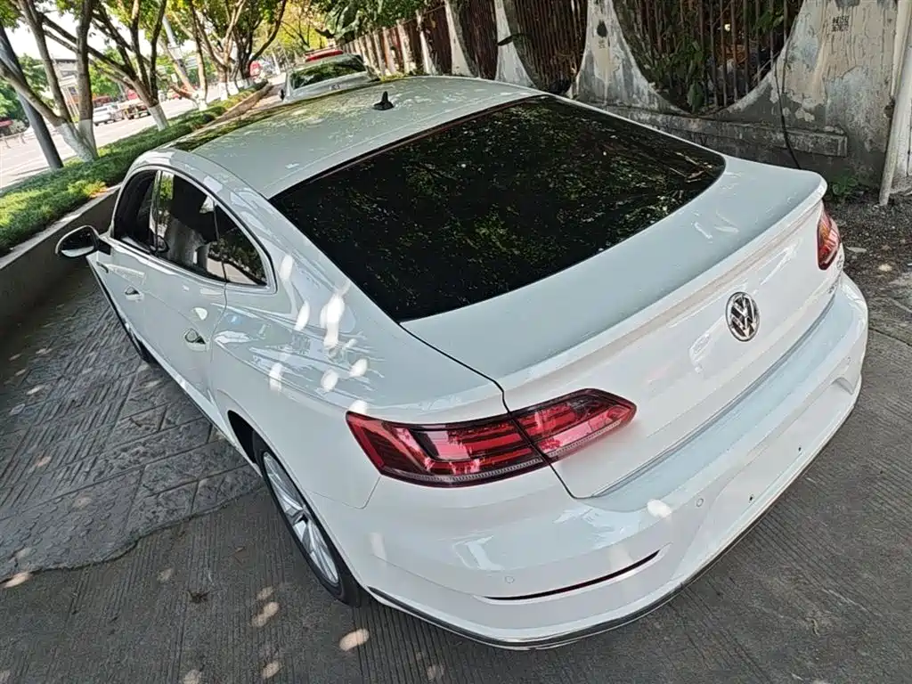 Volkswagen CC 2019 — фото 5
