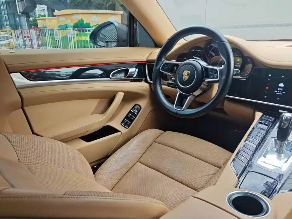 Porsche Panamera 2015 — фото 14