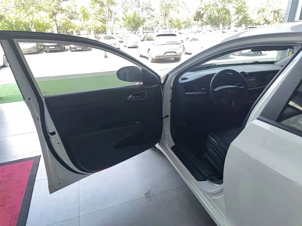 Hyundai Mistra 2020 — фото 16