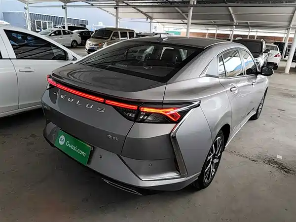Dongfeng Yixuan 2020
