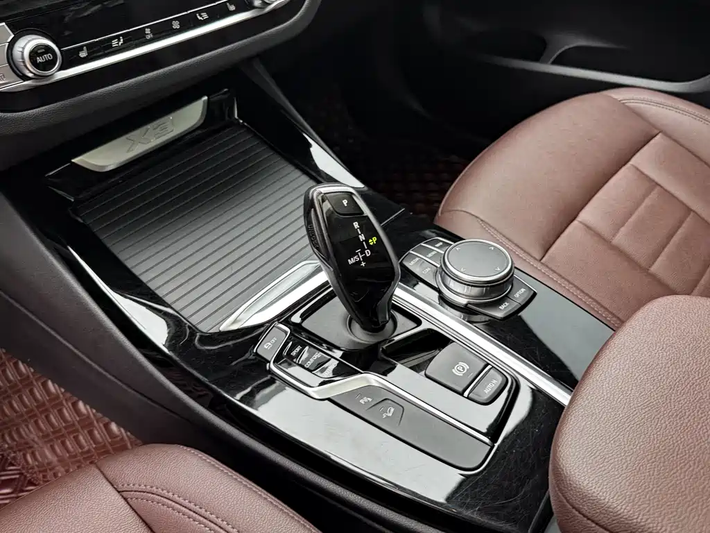 BMW X3 2020 — фото 11