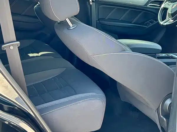 Roewe RX5 2020