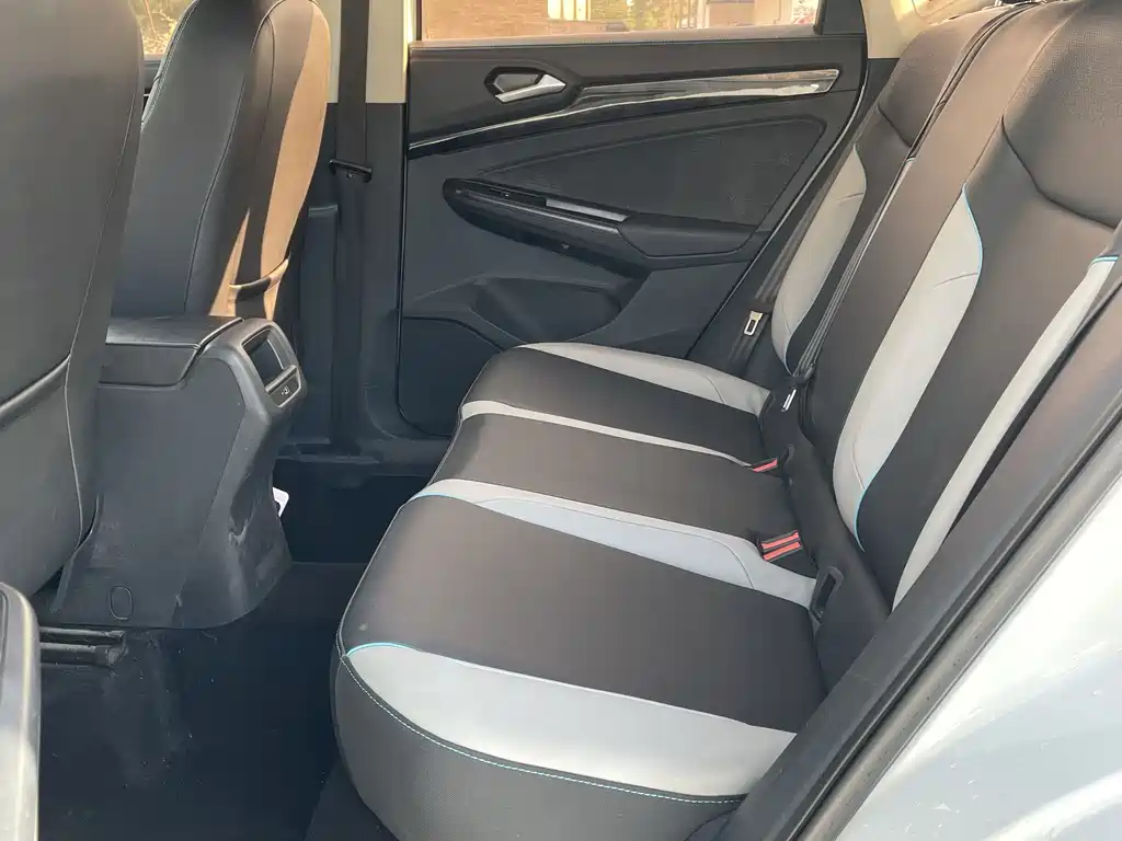 Jetta VS5 2023