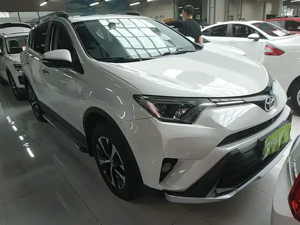 Toyota RAV4 2016