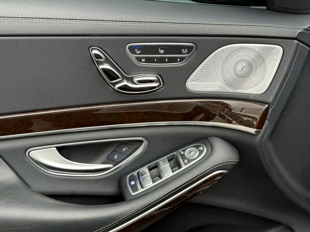 Mercedes-Benz Maybach S-Class 2021 — фото 8