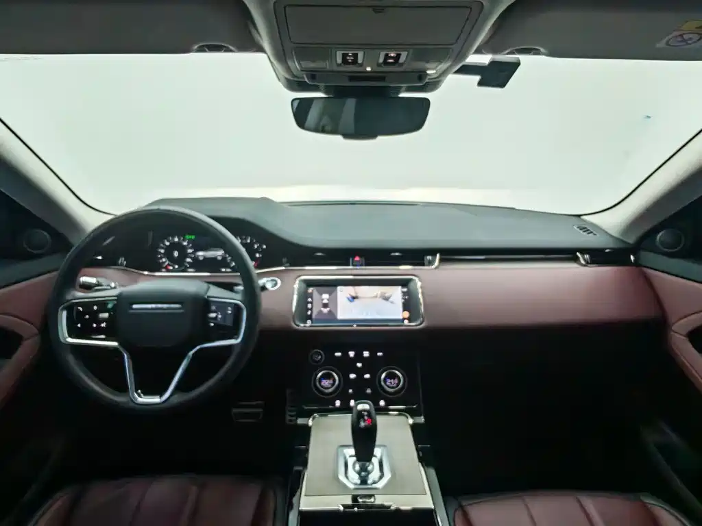 Land Rover Evoque 2022 — фото 10