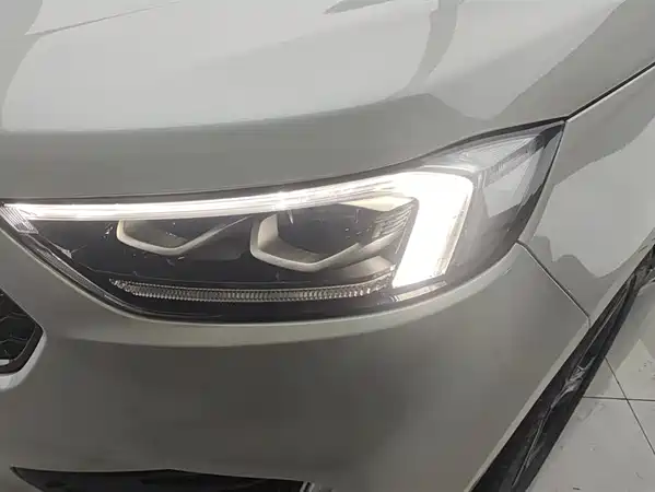 Ford Edge 2020