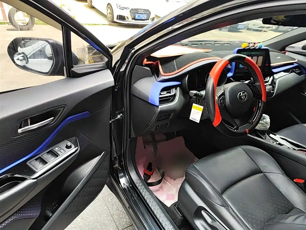 Toyota IZOA 2019 — фото 16