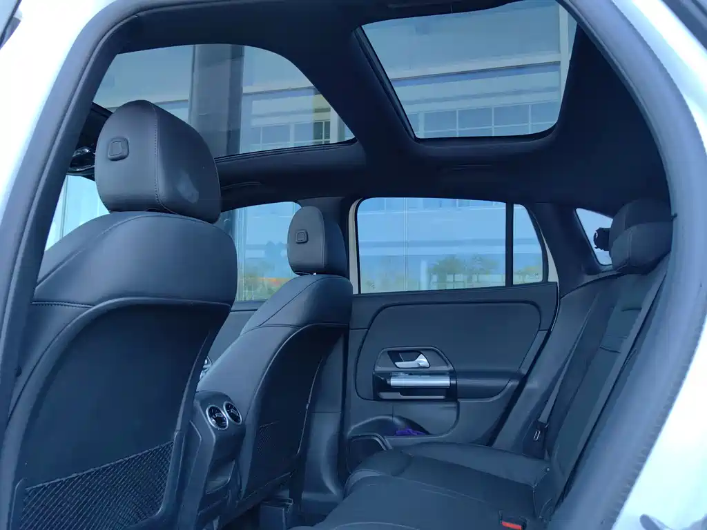 Mercedes-Benz GLA 2021 — фото 10