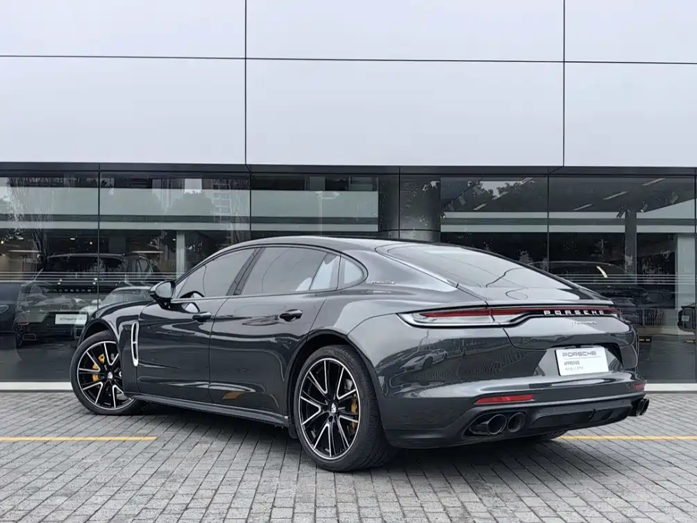 Porsche Panamera 2022 — фото 10