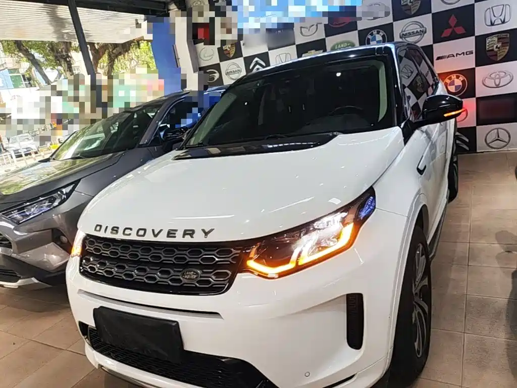 Land Rover Discovery Sport 2021 — фото 3