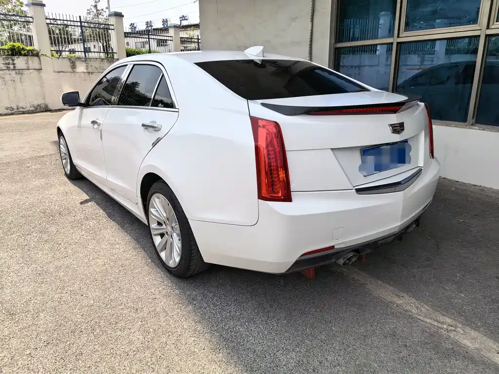 Cadillac ATS-L 2017 — фото 14