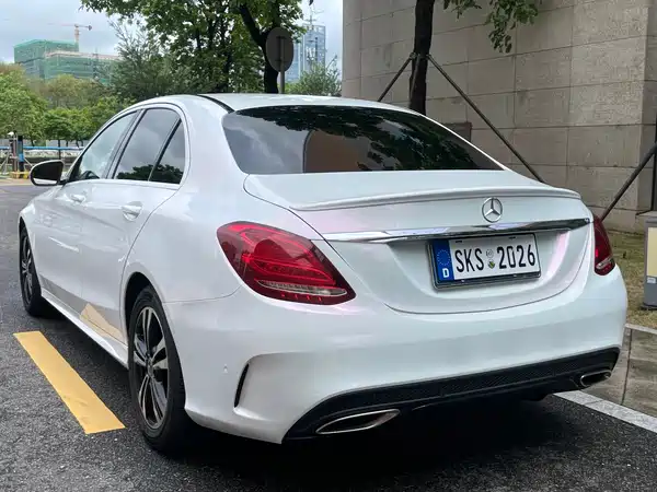 Mercedes-Benz C-Class 2018